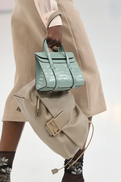 Look 128
